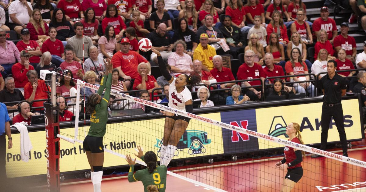 Photo: dailynebraskan.com Nebraska Volleyball vs Baylor Photo No. 1