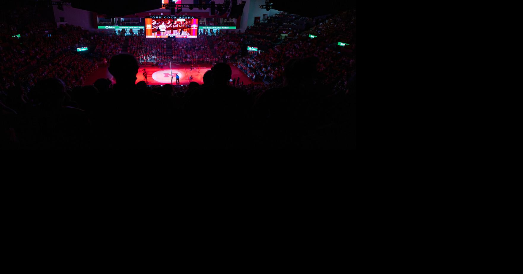 Husker Volleyball sweeps New Mexico in new-look Devaney Center