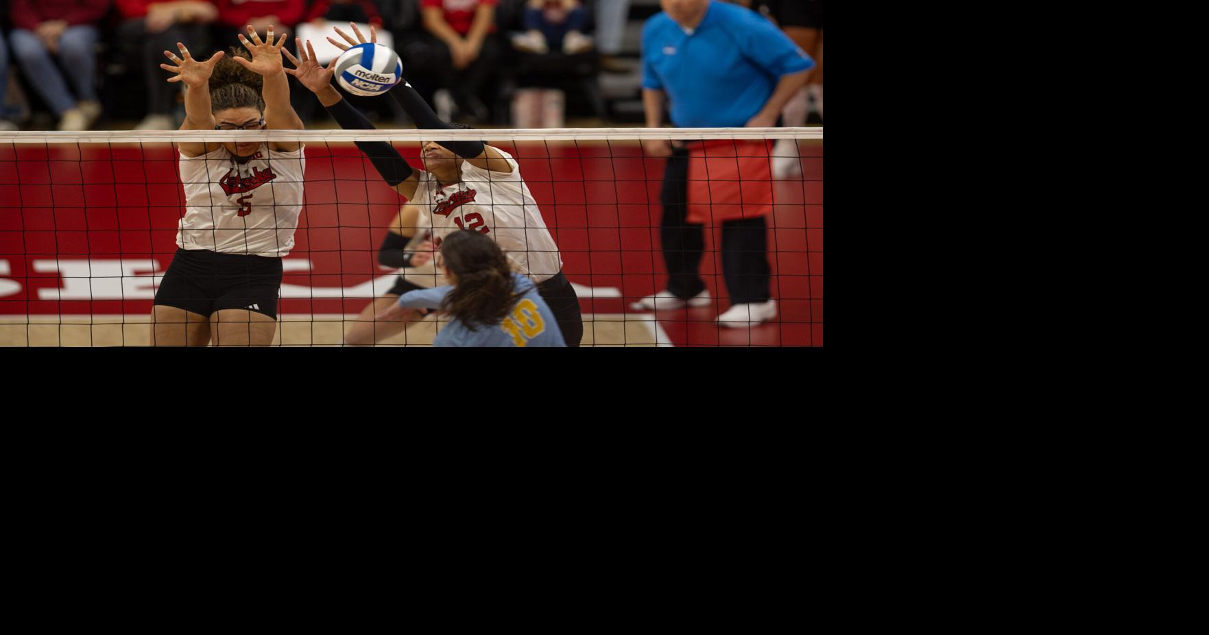 Nebraska volleyball sweeps LIU in first round of NCAA Tournament