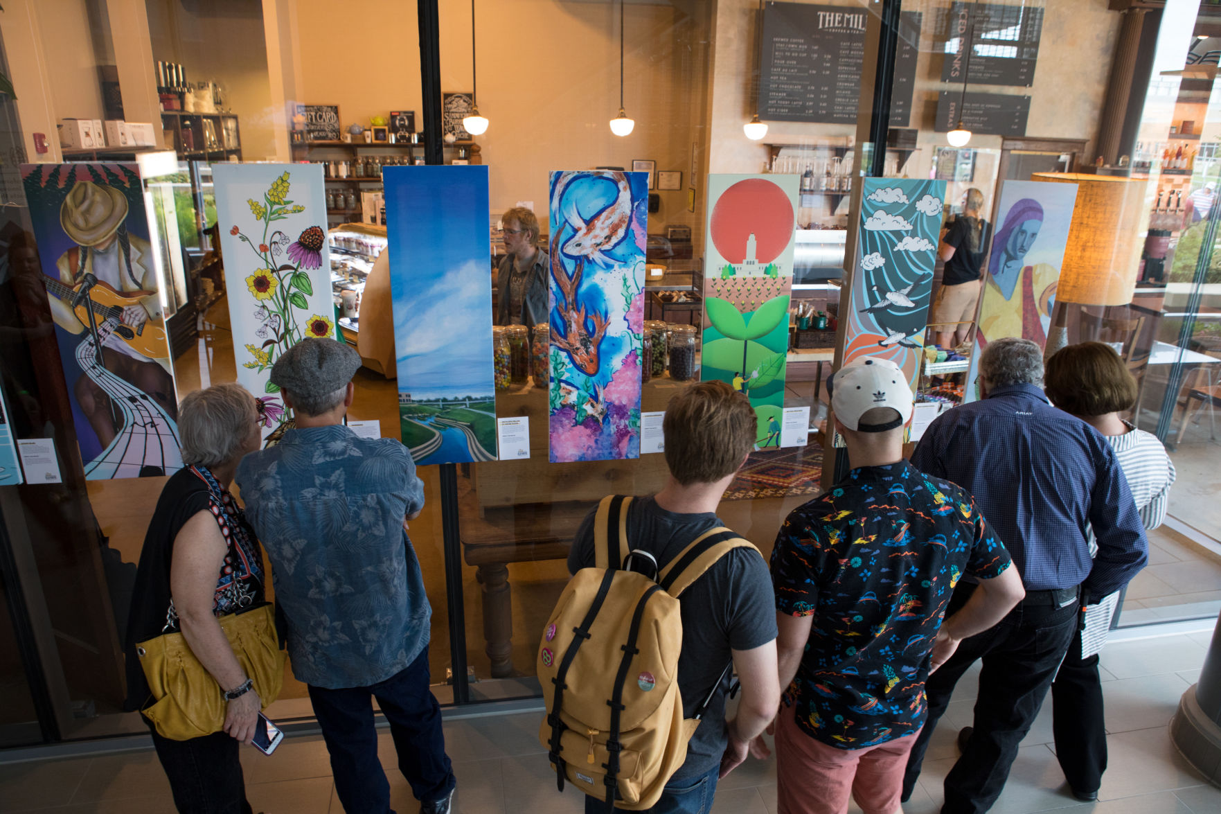 Spreetail reveals artwork to be hung on grain elevators near