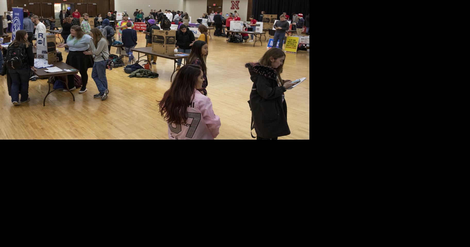 RSOs recruit new members at UNL spring club fair | News ...