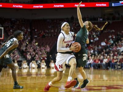 Nebraska Women S Basketball Looks To Upset No 10 Iowa On Senior