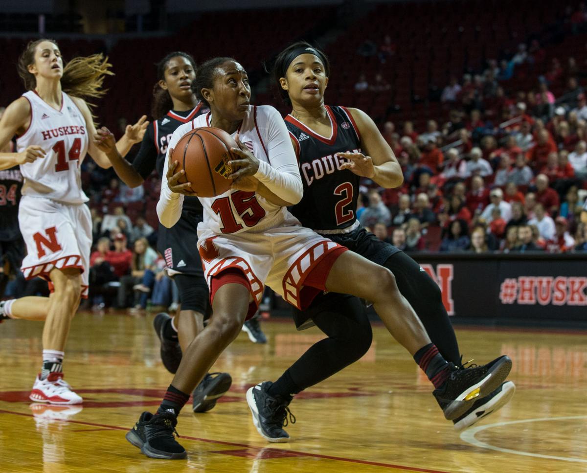 Nebraska Women S Basketball Defeats Siu Edwardsville 62 53 In