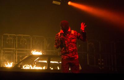 review twenty one pilots