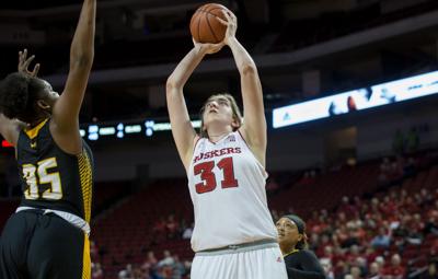 Nu Women S Basketball Can Tie 2016 17 Season Wins If It Drains Win