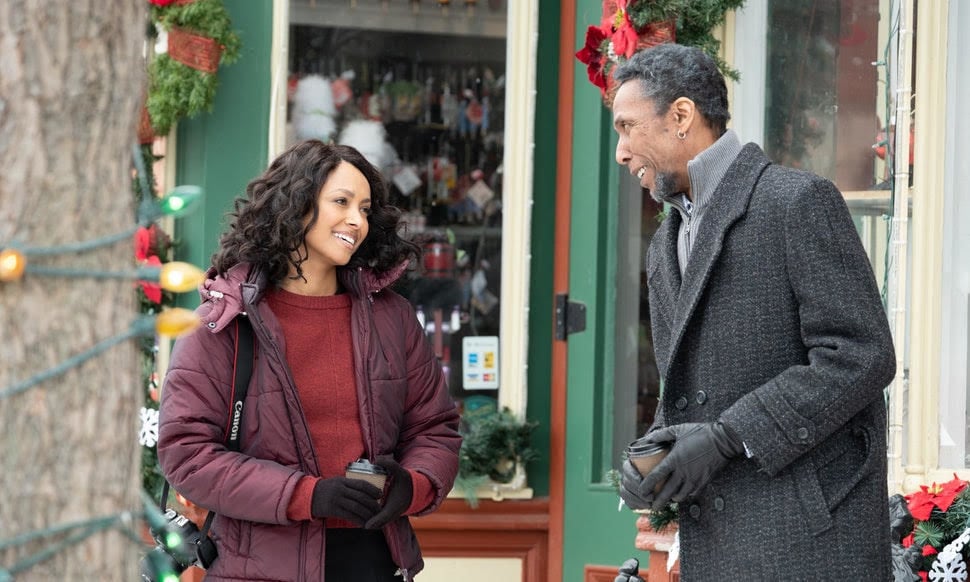 REVIEW: Poor acting, early release hurt Netflix's 'The Holiday Calendar' | Culture | dailynebraskan.com