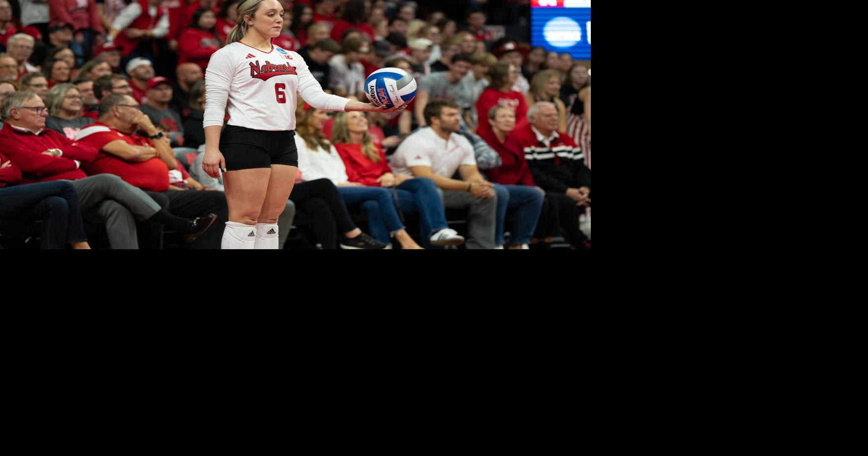 Nebraska Volleyball vs. Long Island Photo No. 12