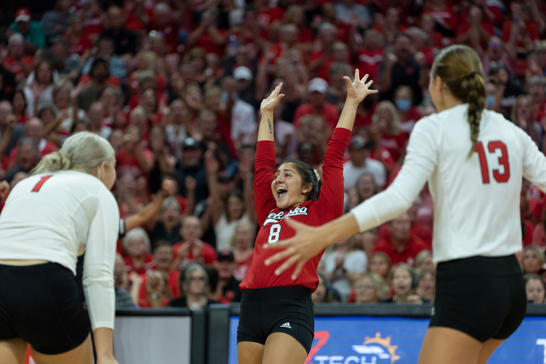 Husker Volleyball Bounces Back To Sweep Kentucky On The Road | Sports ...