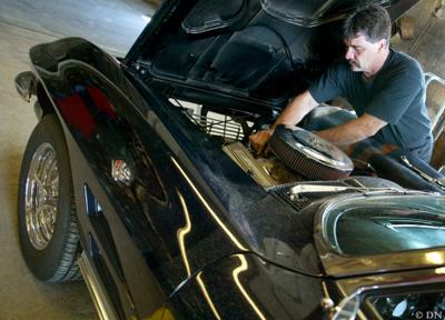Corvette Spans Decades As Icon Muscle Car Dailynebraskan Com