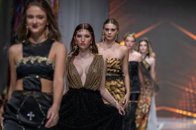 REVIEW: The perfect ending to another season of Omaha fashion | Culture |  dailynebraskan.com