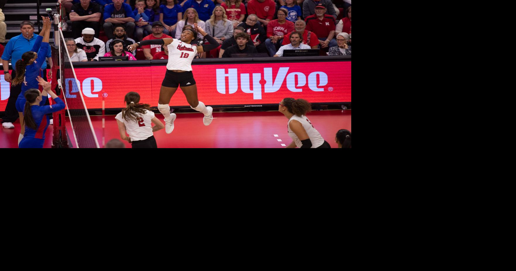 Despite active transfer portal, Nebraska volleyball roster stays intact