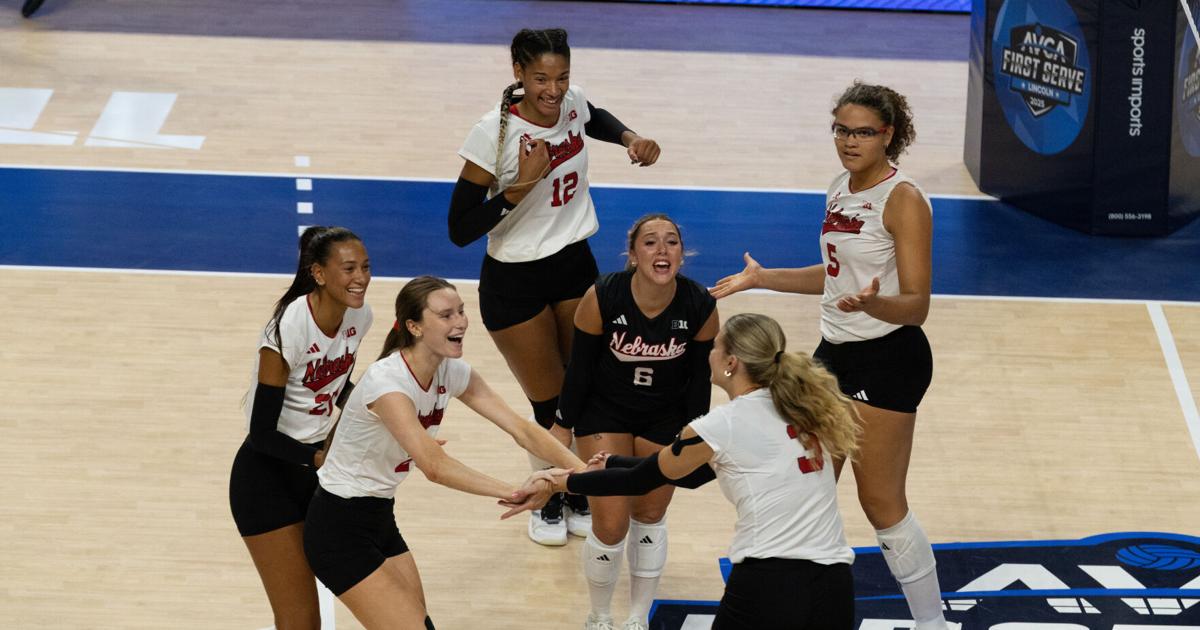 Takeaways from No. 1 Nebraska volleyball's sweep of No. 6 Stanford