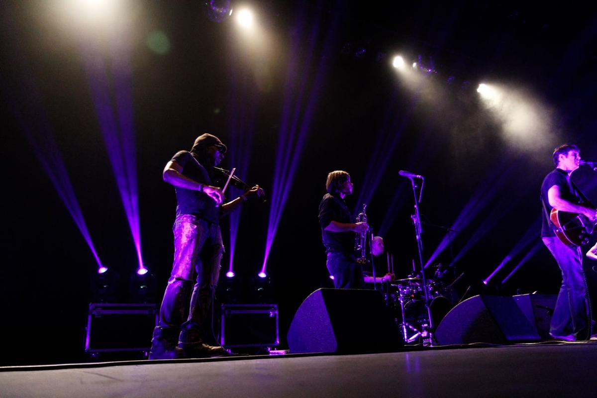 Boyd Tinsley With Crystal Garden At The Paramount Galleries
