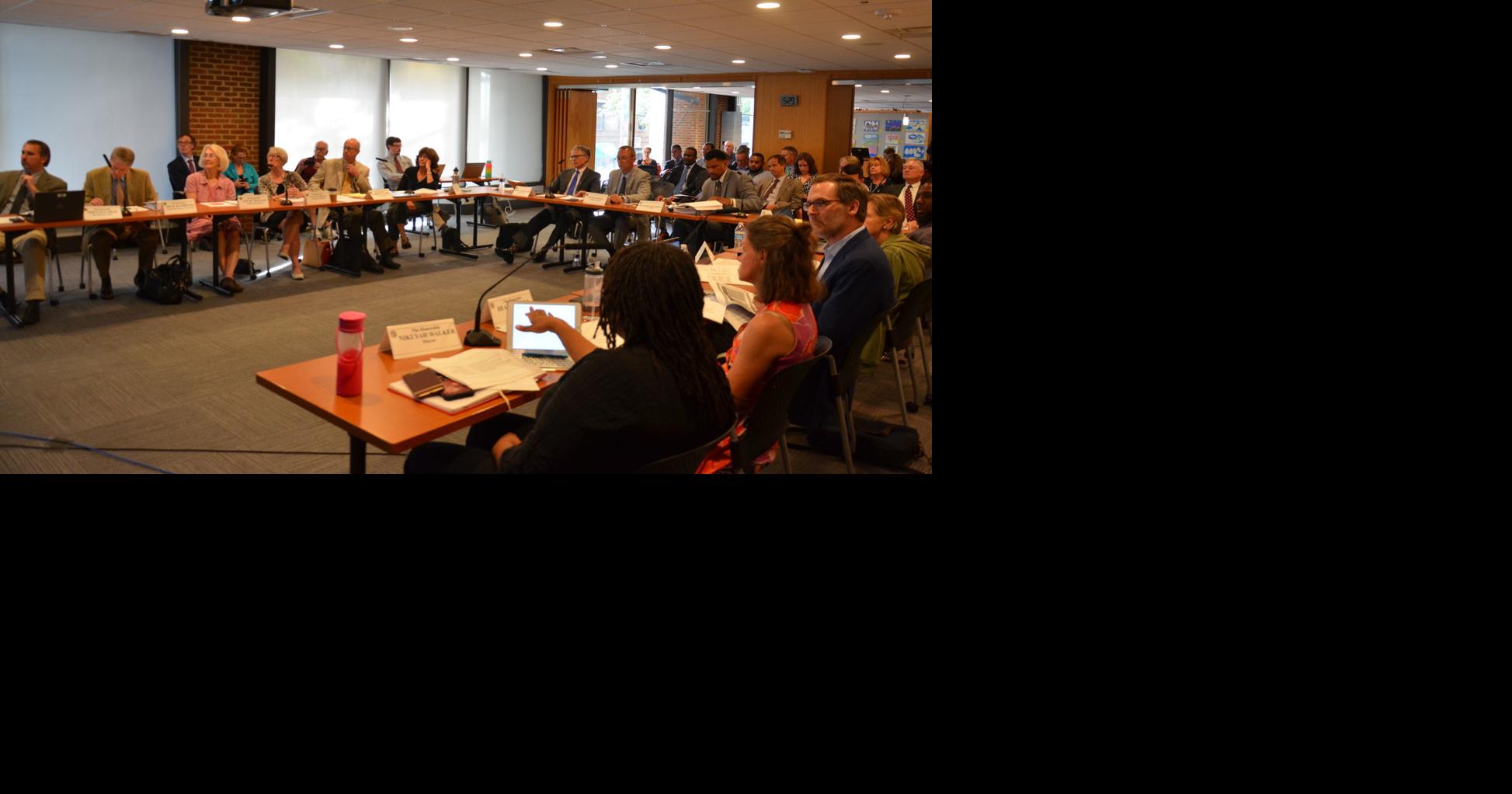 City, county officials discuss collaboration efforts
