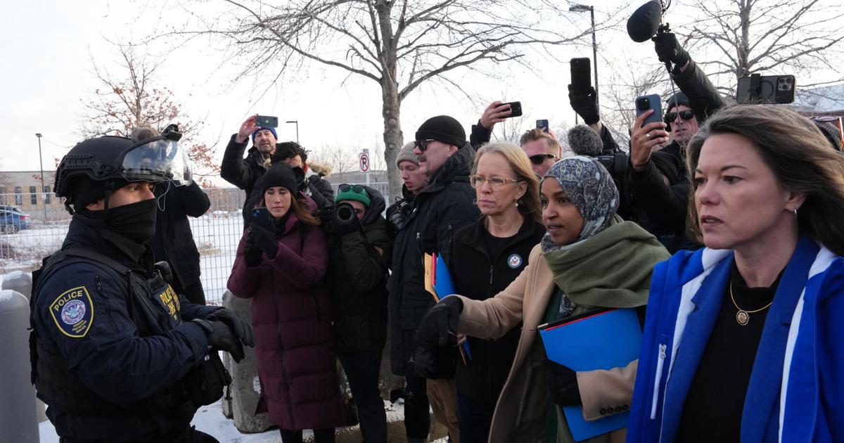Anti-ICE protesters assemble across US after shootings in Minneapolis and ...