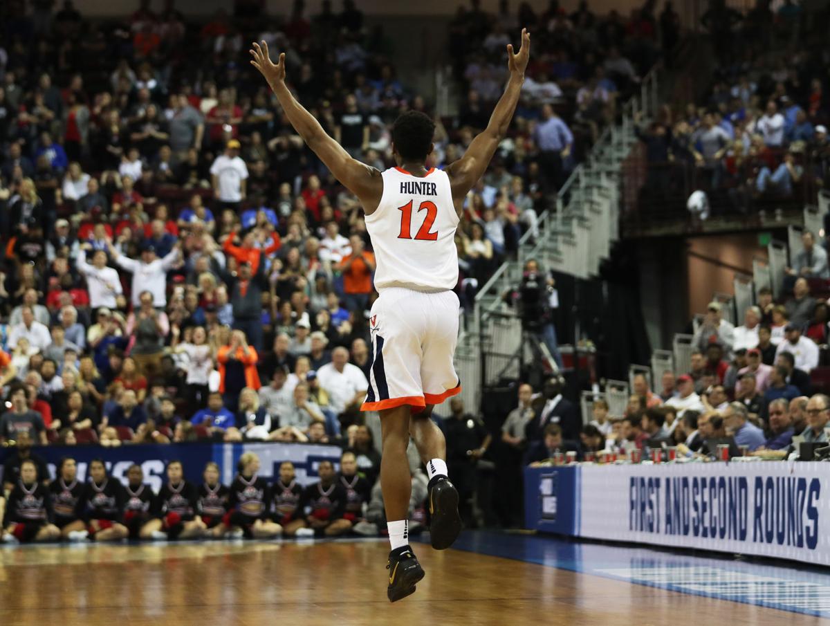 Virginia Basketball Team Overcomes Slow Start To Top Gardner Webb