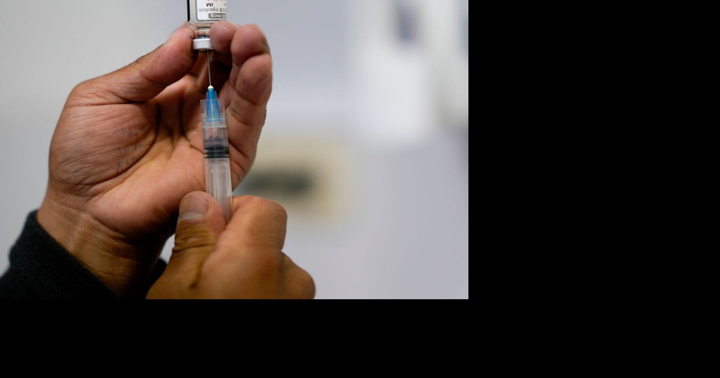 COVID-19 vaccines may help some cancer patients fight tumors | Hot off the Wire podcast