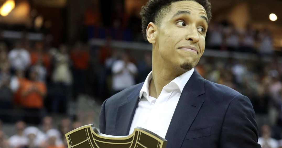 COLLEGE BASKETBALL Former Virginia basketball star Malcolm Brogdon joins ESPN as studio analyst Oct 29, 2026 1 hr ago