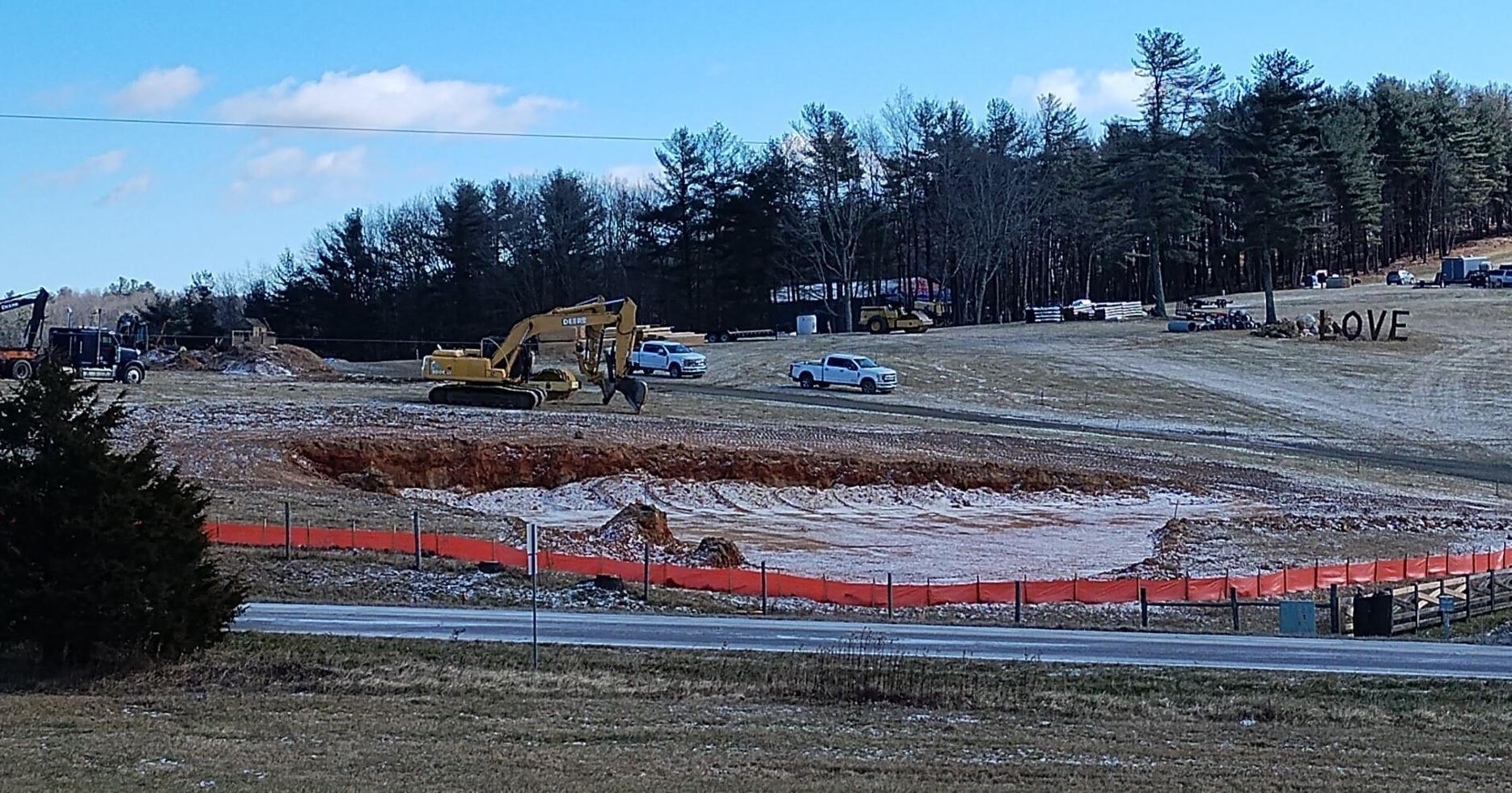 Crews prep future site of FloydFest - Vimarsana News