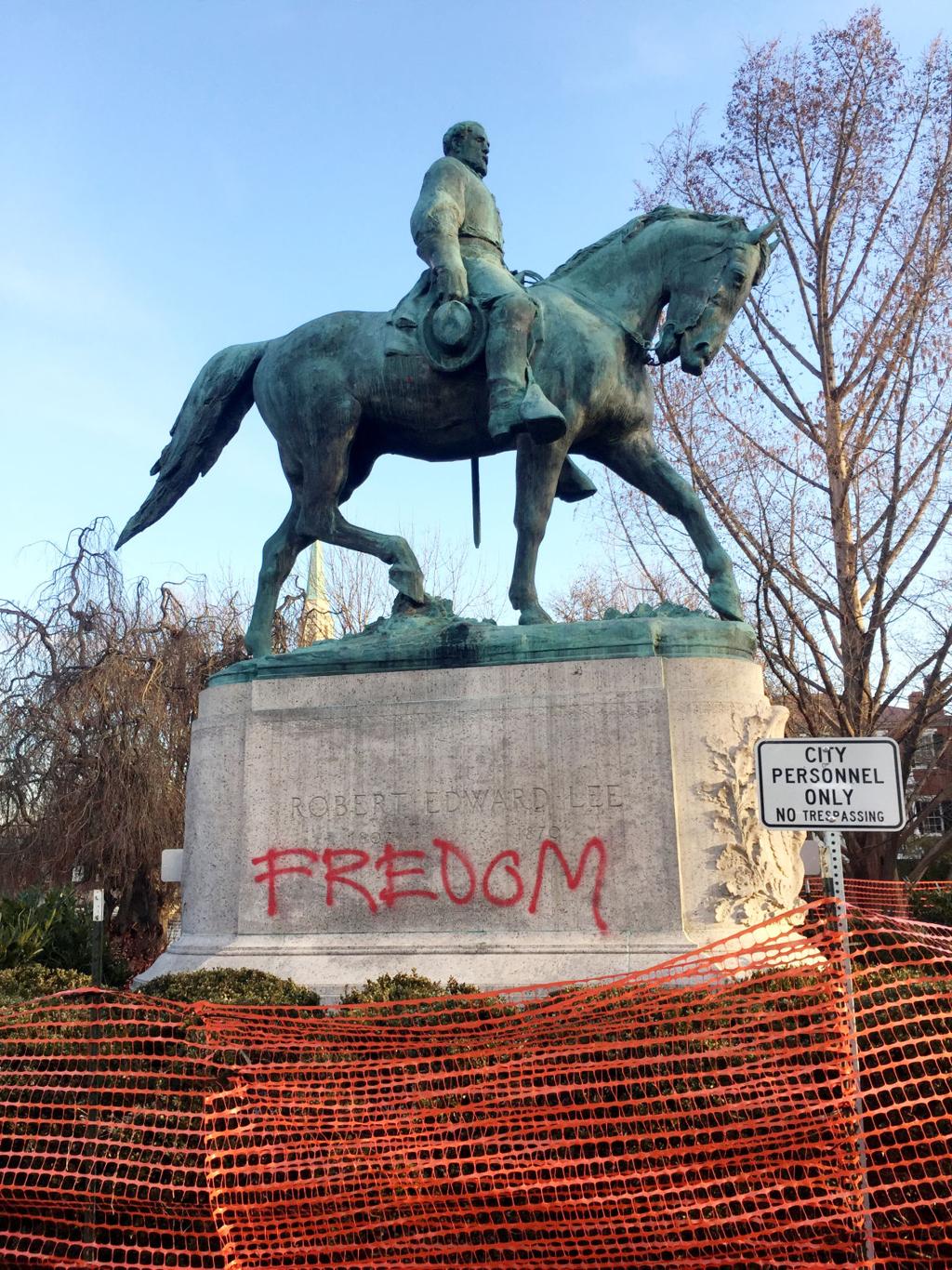 Fredom Spray Painted Onto Lee Statue Local News Dailyprogress Com