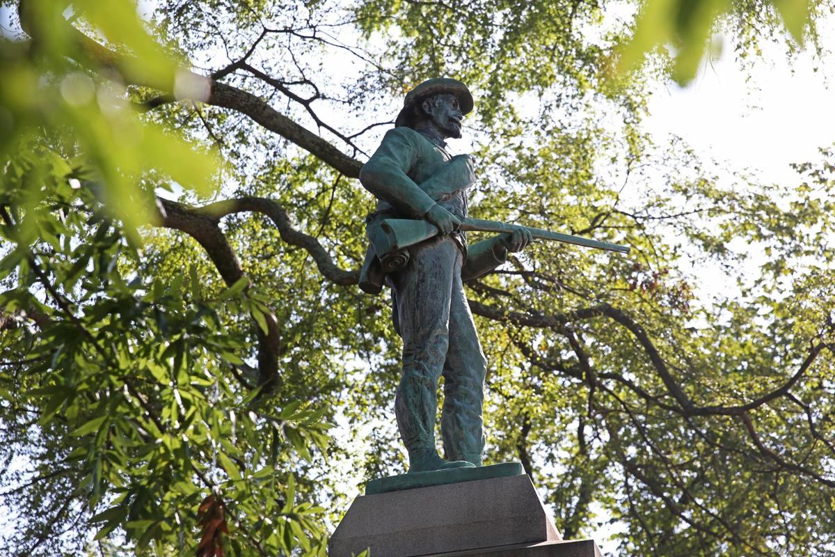 20200904_cdp_news_ confederate statue 029.JPG