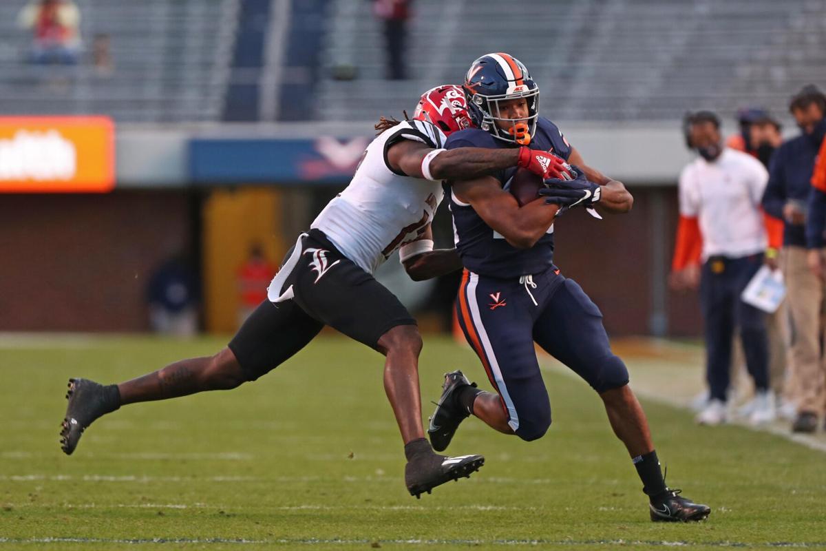 111420-cdp-sports-uvafootball323.JPG
