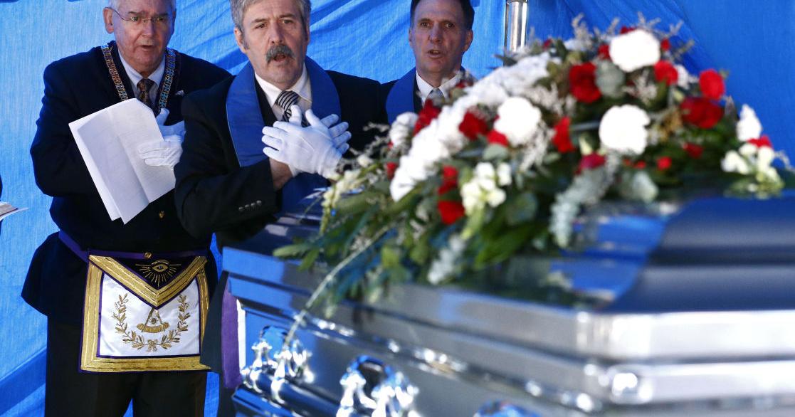 Funeral for former Scottsville mayor Thacker