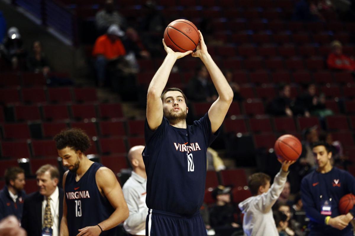 CDP 0325 UVAHoops630.JPG
