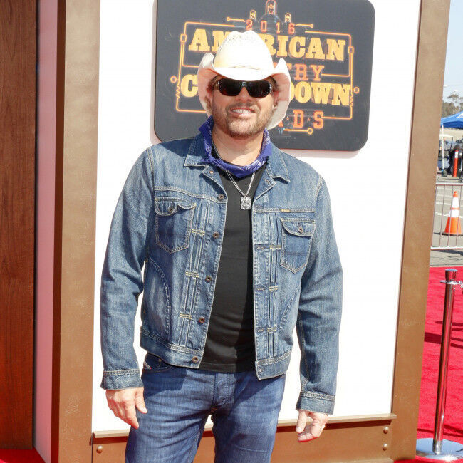 Toby Keith's Desperate Fight For Life After Cancer Diagnosis