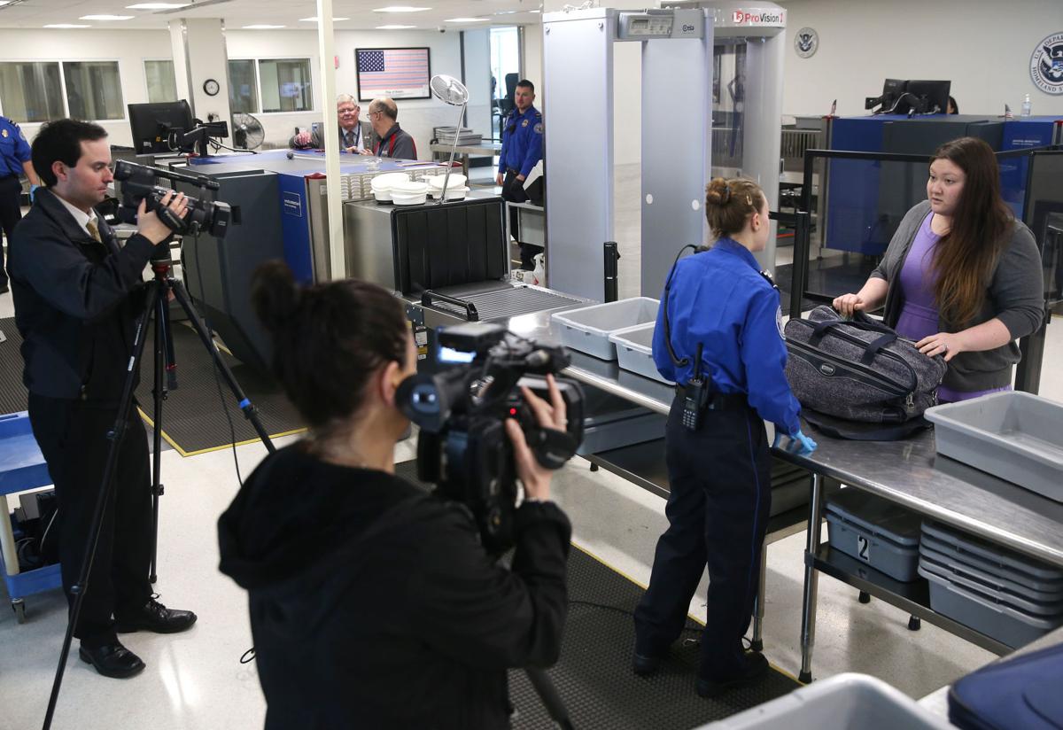 TSA demonstrates new security procedure at CHO Airport
