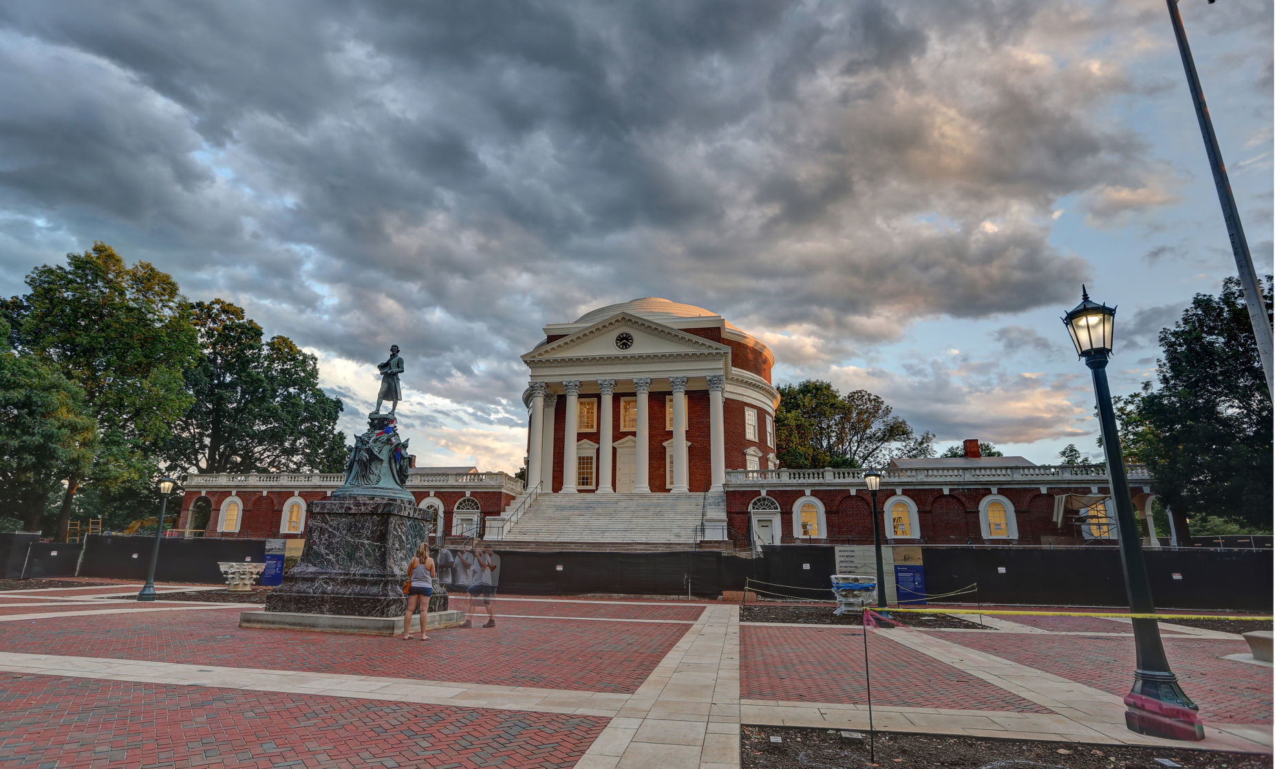 Dating UVA