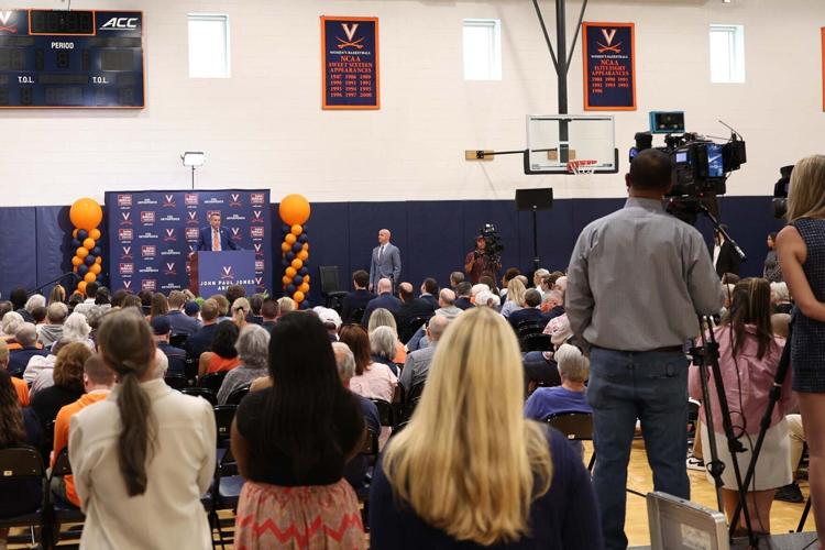 This ‘super dad’ has taken an unusual path to UVA women’s basketball coach