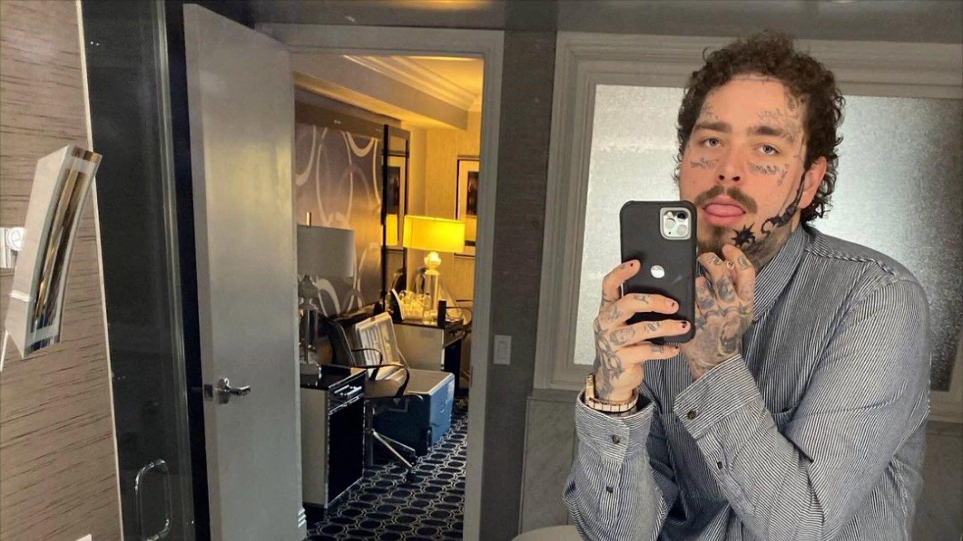 Post Malone Shows Off Weight Loss Progress in New Mirror Selfie