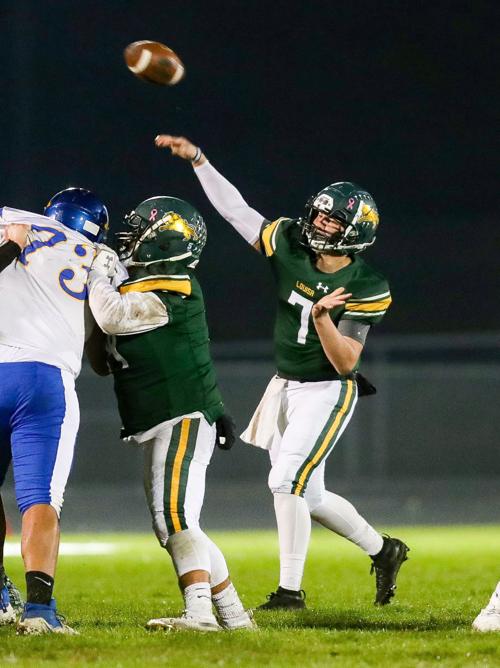 20191101_Louisa Football357.JPG