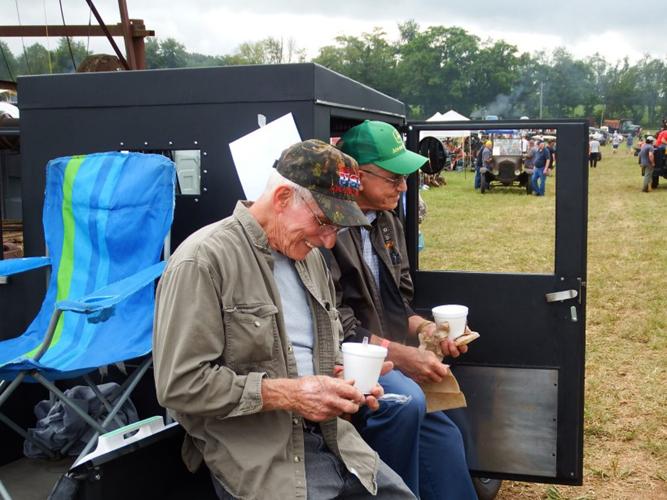 Visitors, vendors and vehicles The Somerset Steam and Gas Pasture