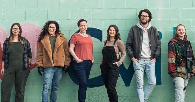 Hats off to improv comedy: Bent Theatre puts its audience to work - Vimarsana News