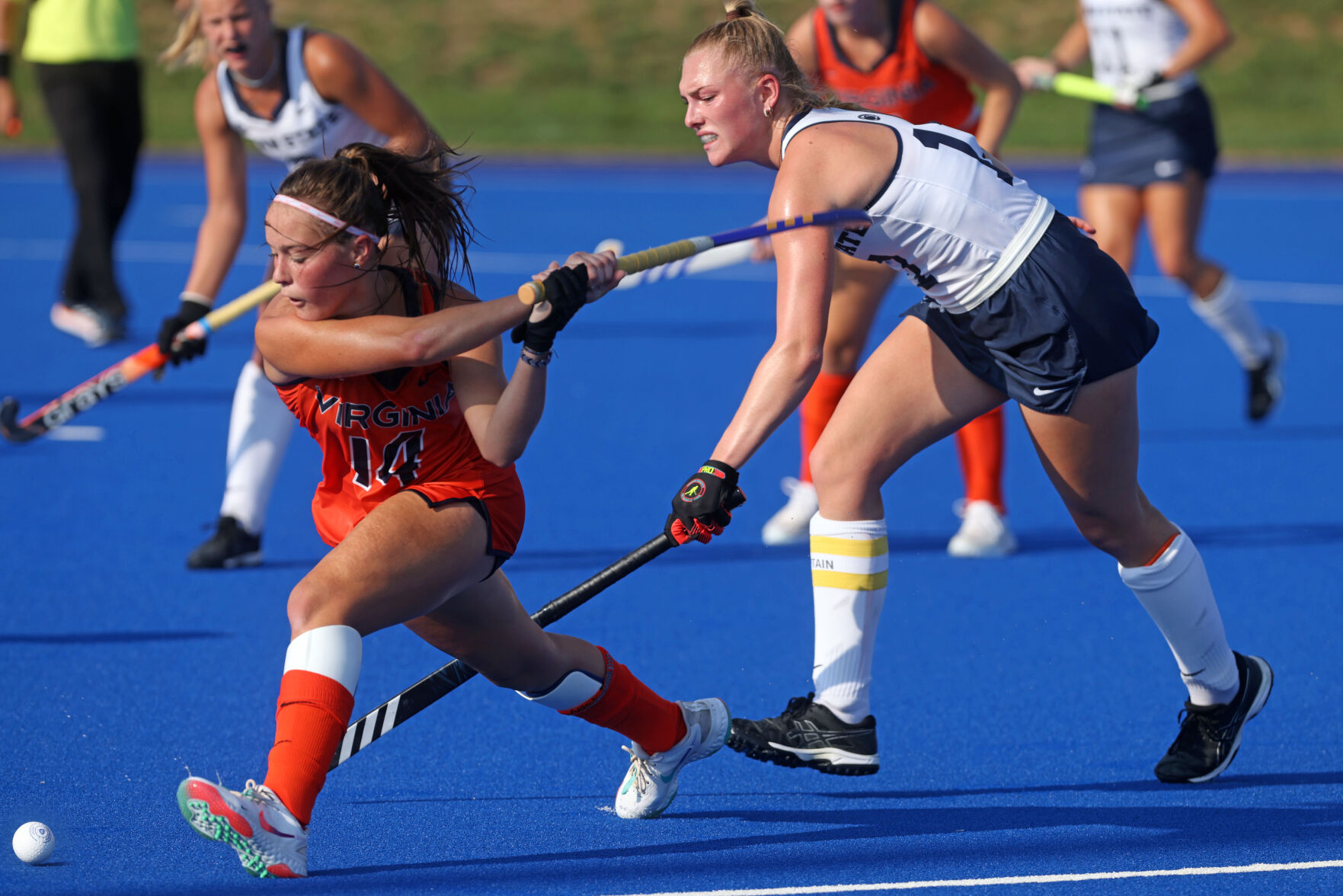 Virginia field hockey team falls in season opener