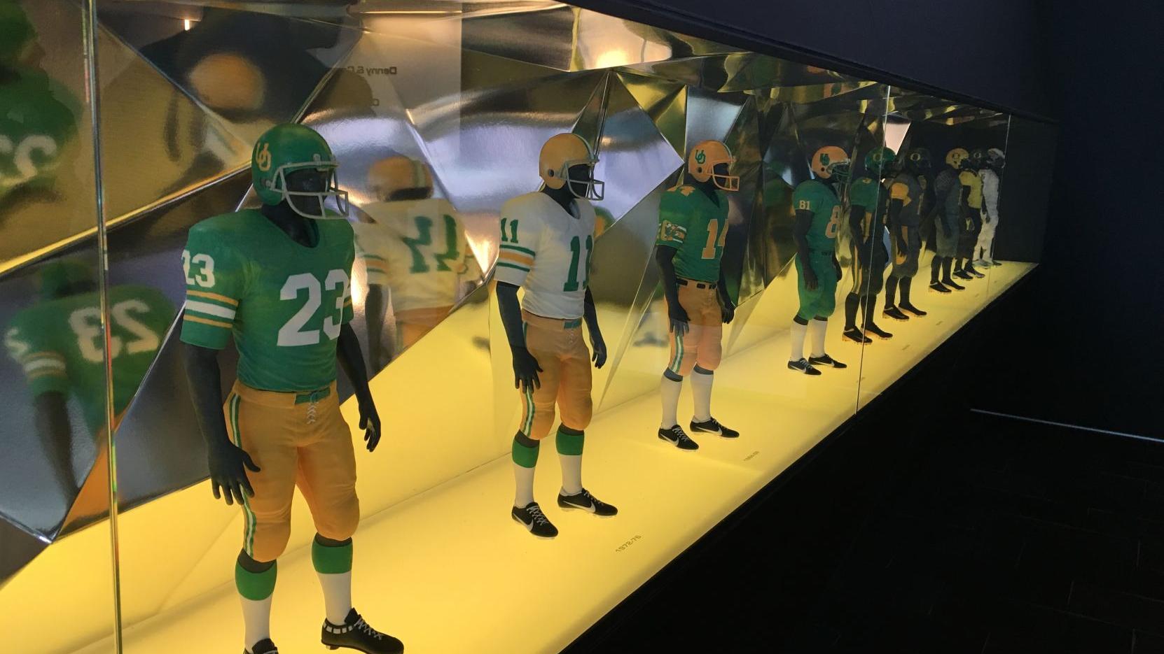Ratcliffe Oregon S World Class Football Facility Provides A Shining Example For Virginia Cavalier Insider Dailyprogress Com Ratcliffe Oregon S World Class Football Facility Provides A Shining Example For Virginia Cavalier Insider Dailyprogress Com