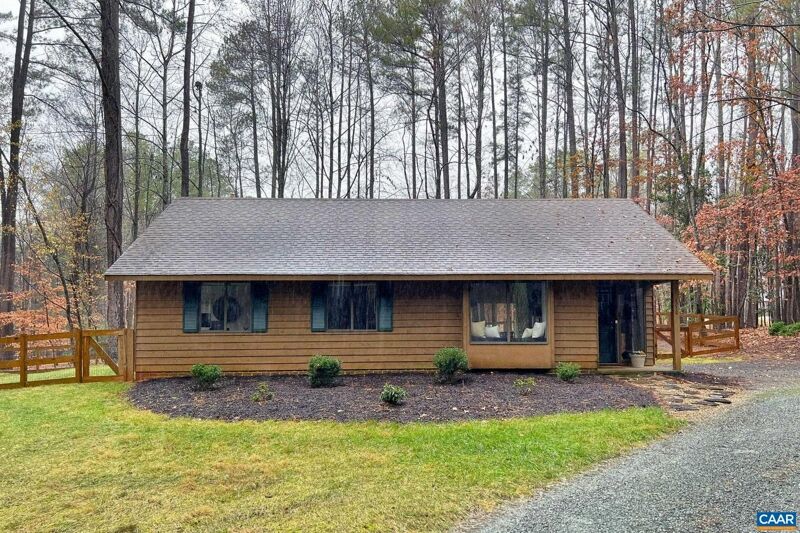 3 Bedroom Home in EARLYSVILLE 369,000