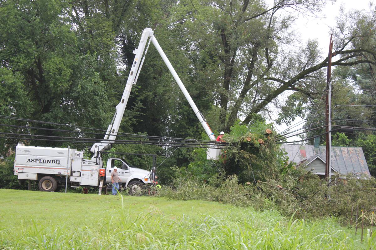 Old Fredericksburg Road Residents Power Through Outage Archives Dailyprogress Com
