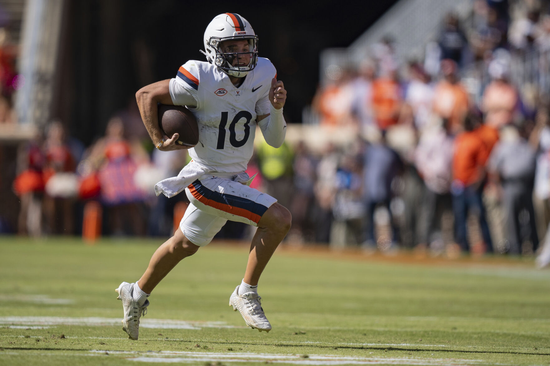 UVa Football QBs Colandrea, Muskett Sharing First-team Reps