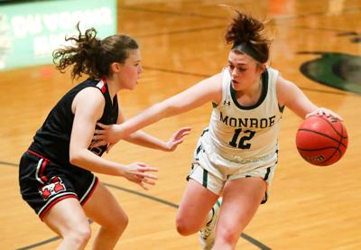 William Monroe Girls Basketball Team S Season Ends With Regional