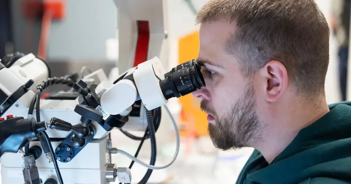 In fight to save Ukraine's wounded, surgeons learn skills at UW-Madison