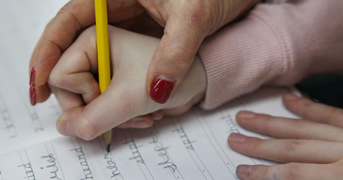 Should cursive writing make a comeback?