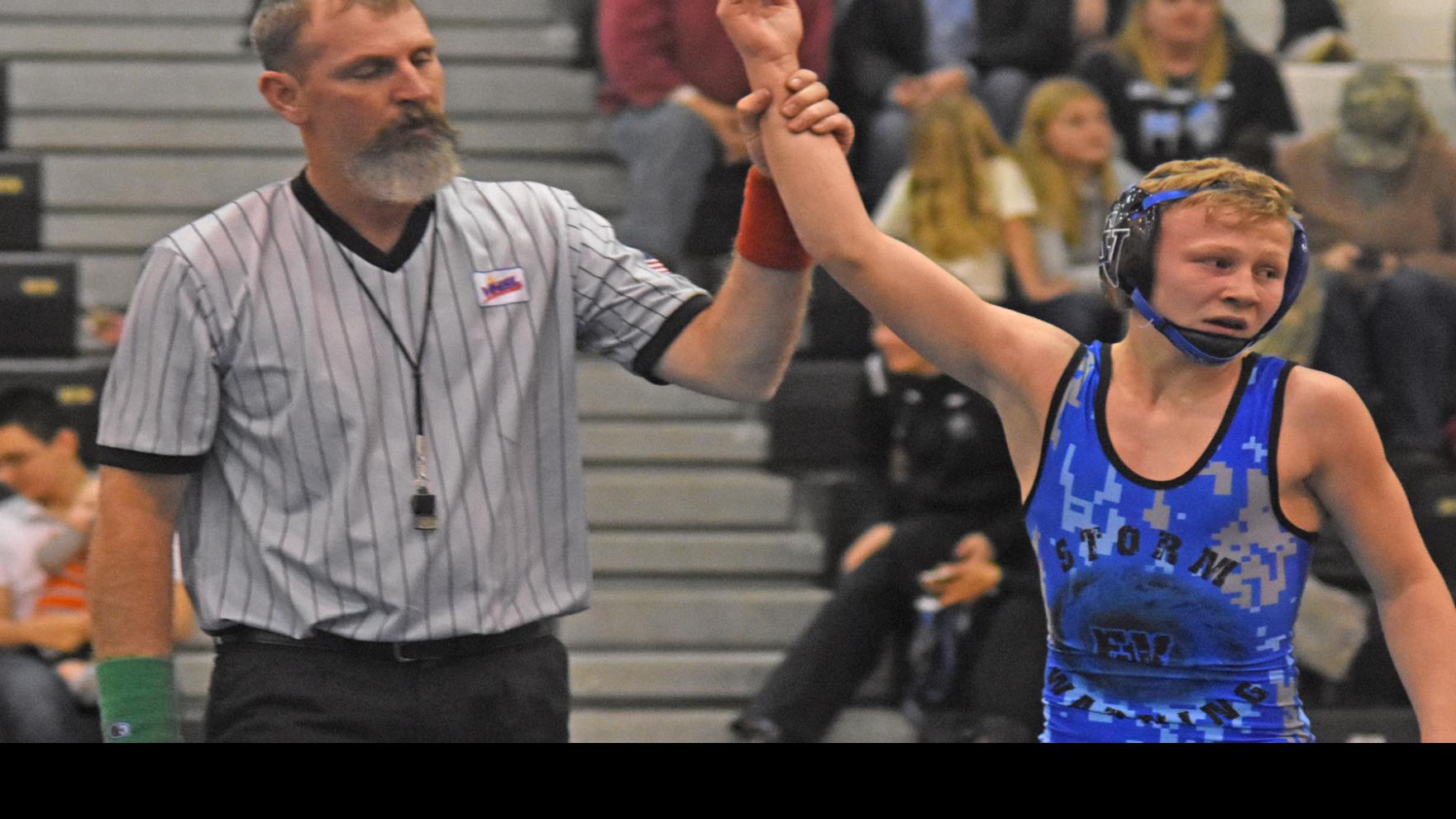Cyclones Dominate Conference 19 Wrestling Tournament Archives Dailyprogress Com