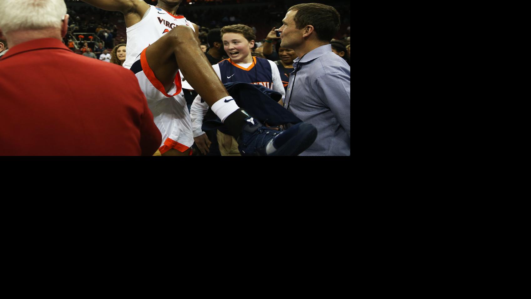 Virginia Sports Radio Network Schedules Rebroadcasts From Uva S
