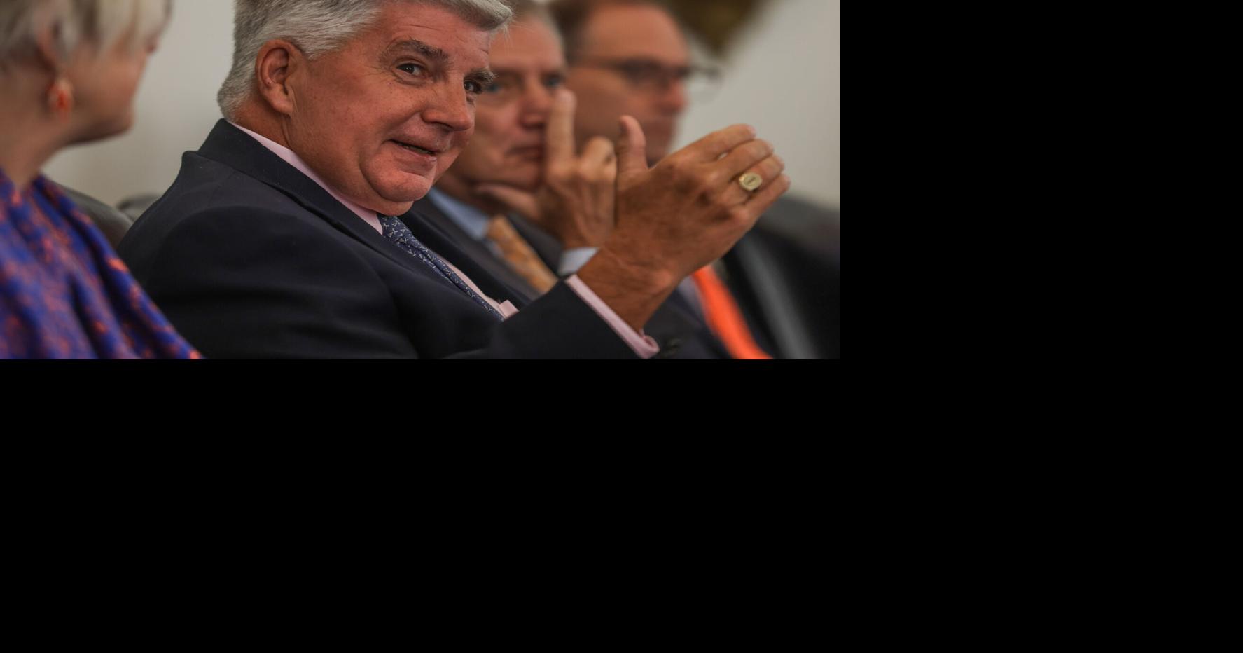 William Walker: Youngkin hat den Vorstand der UVa mit künstlichen ...