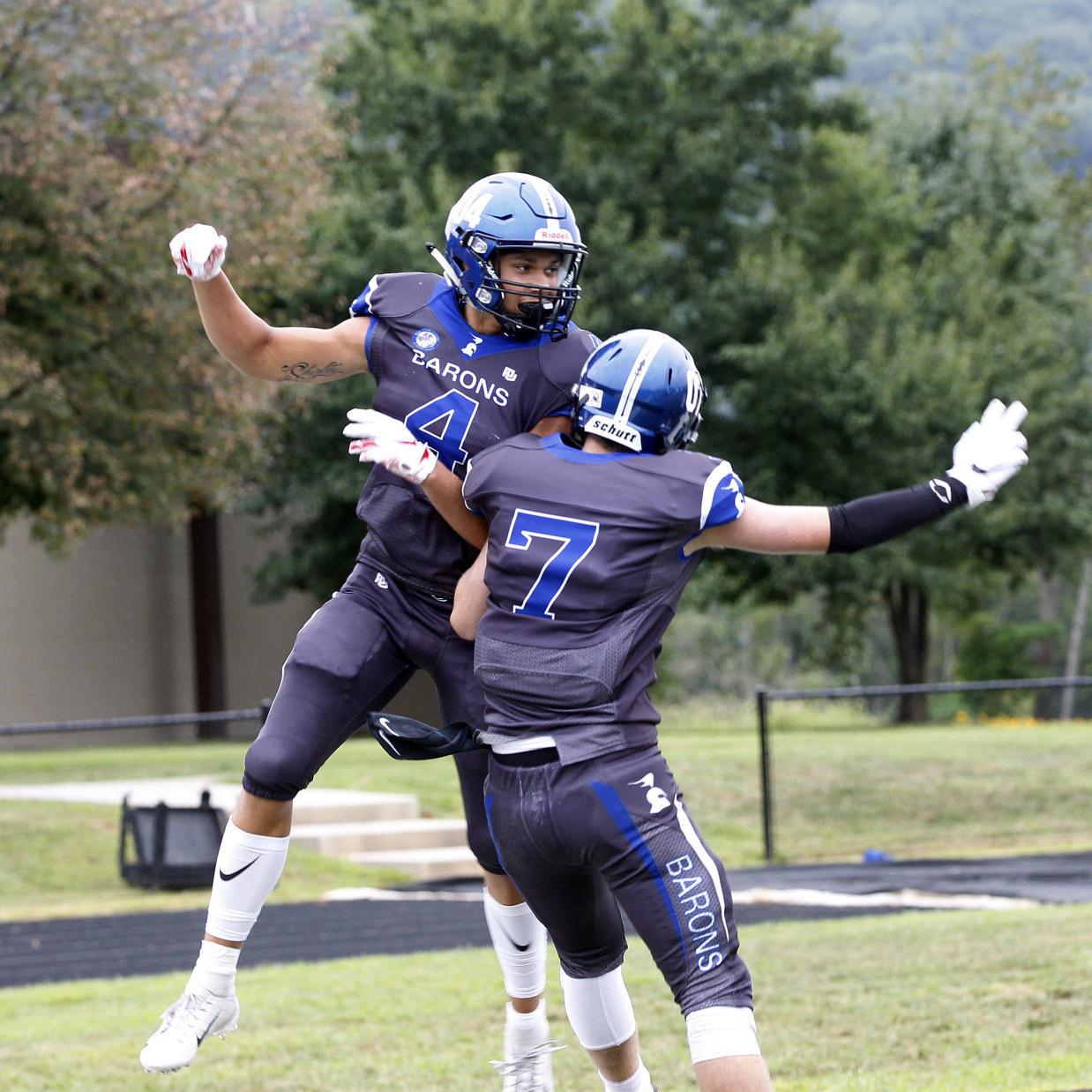 Blue Ridge S Iceysis Lewis Commits To Hampden Sydney Sports