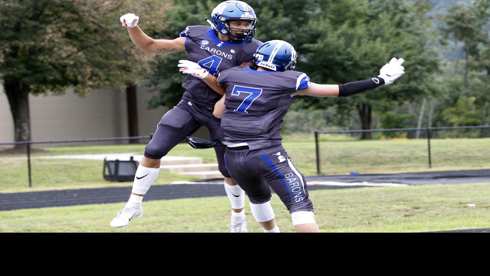 Blue Ridge S Iceysis Lewis Commits To Hampden Sydney Sports