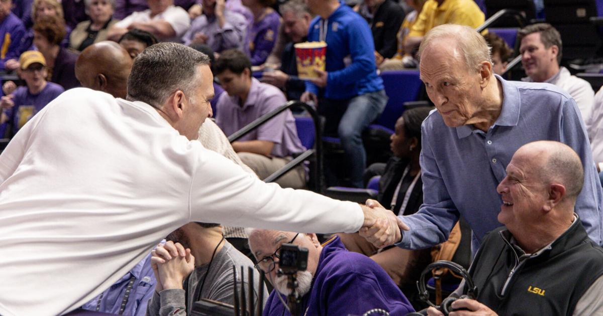 Dale Brown dies at 90: LSU basketball legend coached Shaq ...